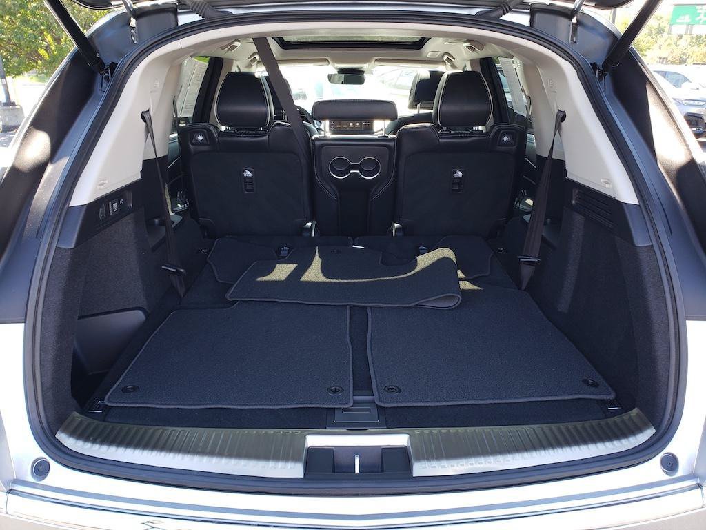 Certified 2026 Acura MDX w/ Advance Package AWD/4WD image 7