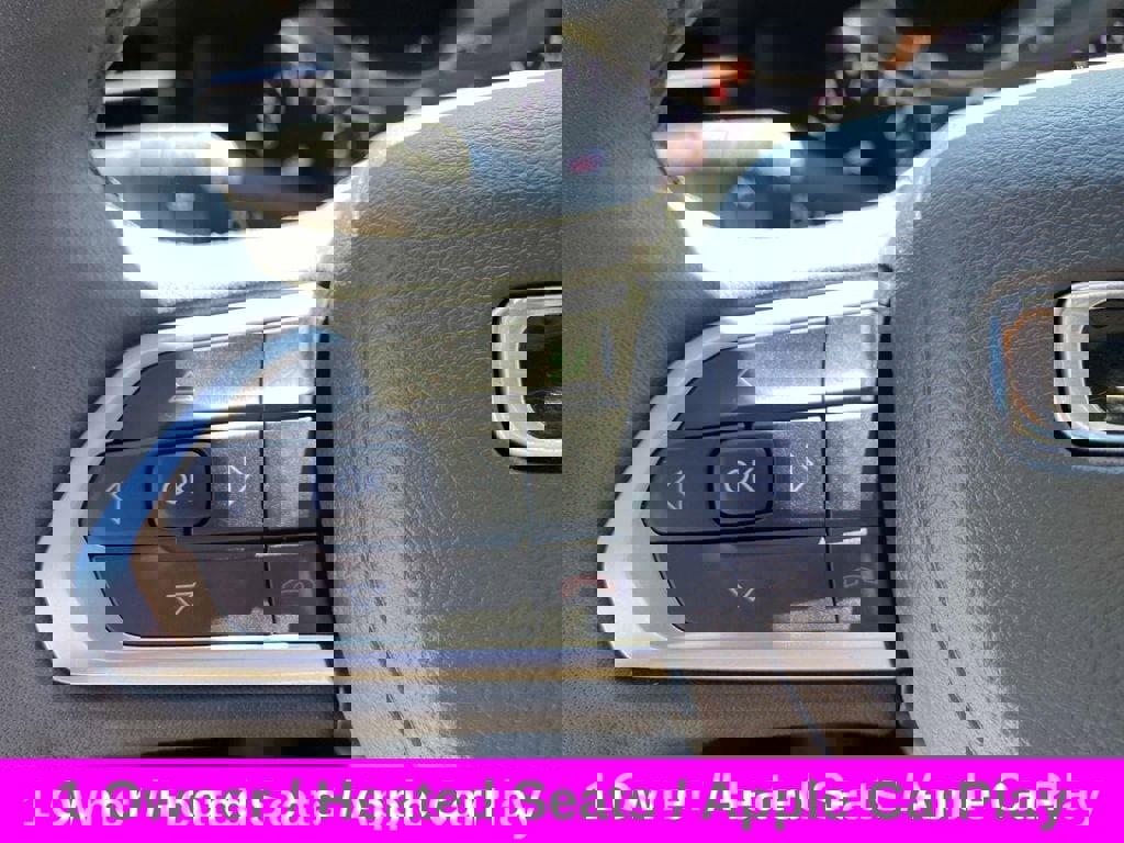 Used 2025 Jeep Compass Limited image 17