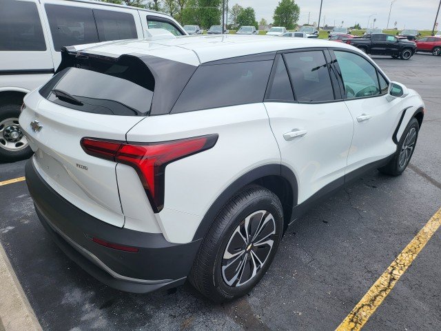 New 2026 Chevrolet Blazer EV LT AWD/4WD image 4