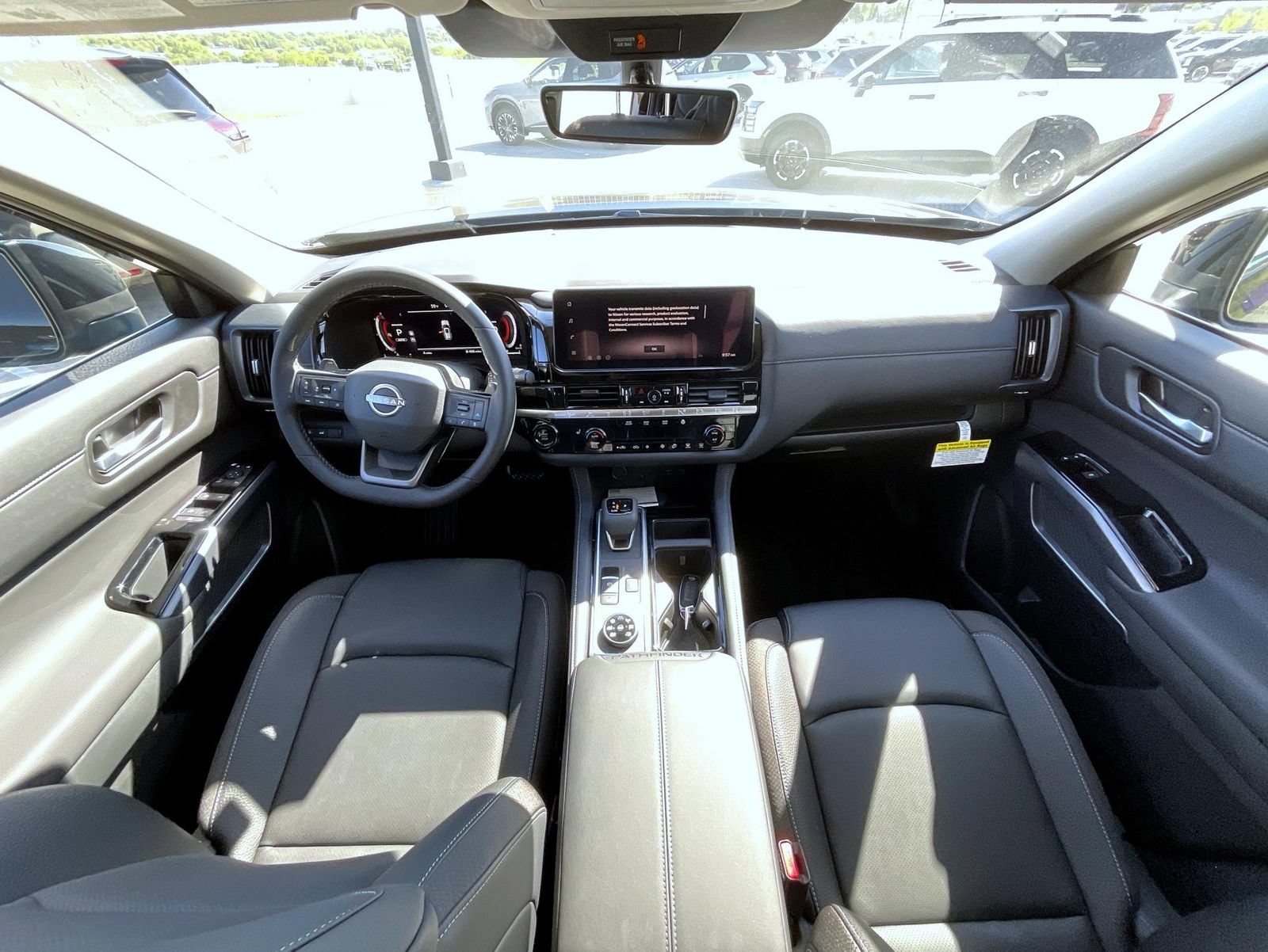 New 2026 Nissan Pathfinder SL AWD/4WD image 15