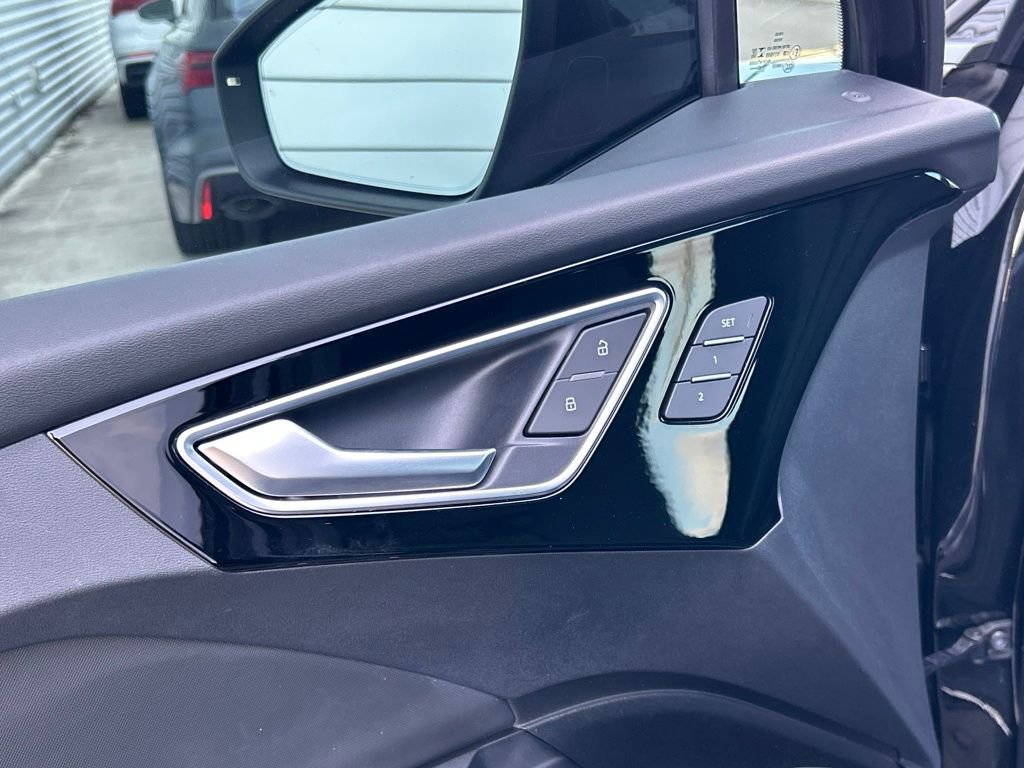 Used 2023 Audi Q4 e-tron Premium Plus w/ Premium Plus image 64