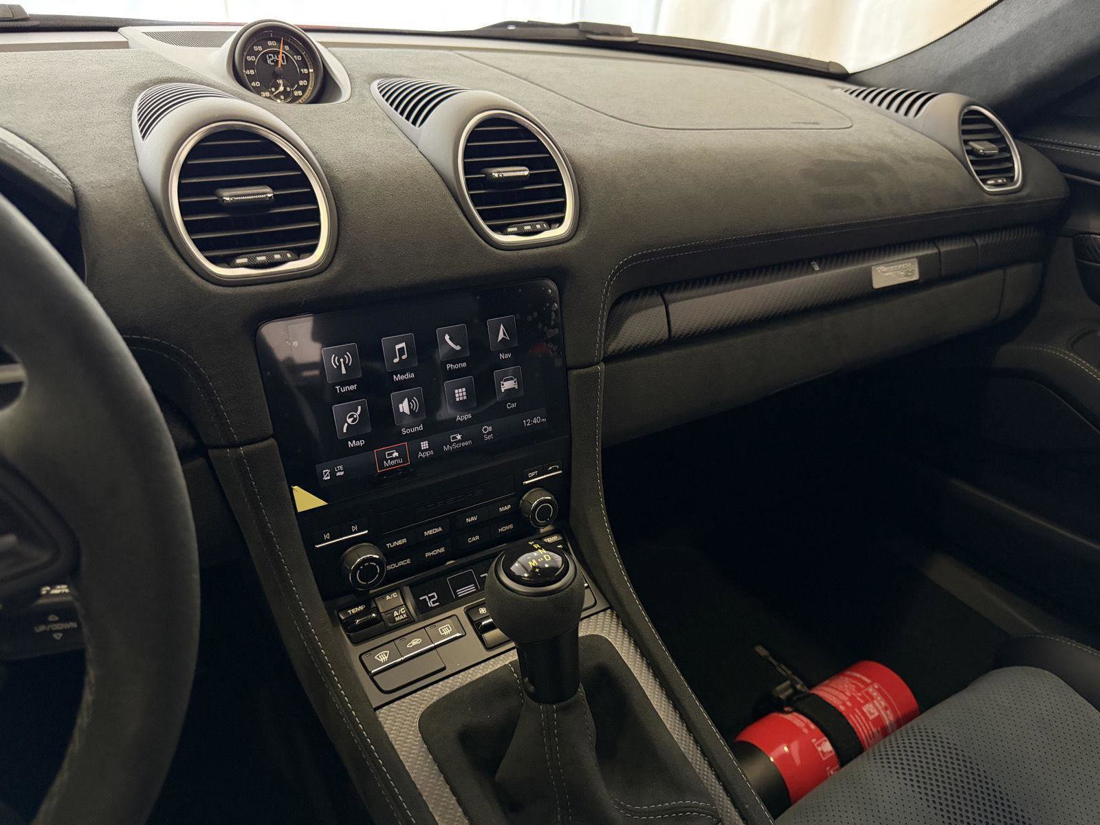 Used 2025 Porsche 718 Cayman GT4 RS image 17