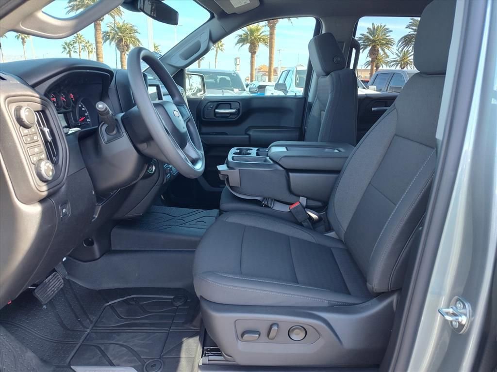 New 2026 Chevrolet Silverado 1500 Custom image 5