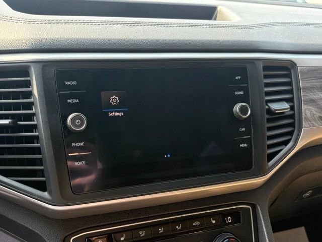 Used 2020 Volkswagen Atlas Cross Sport SE w/ Towing Package AWD/4WD image 18