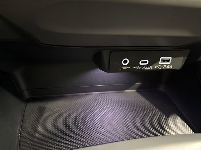 Certified 2024 Subaru Crosstrek 2.0i Premium w/ Crosstrek Mirror Package image 21