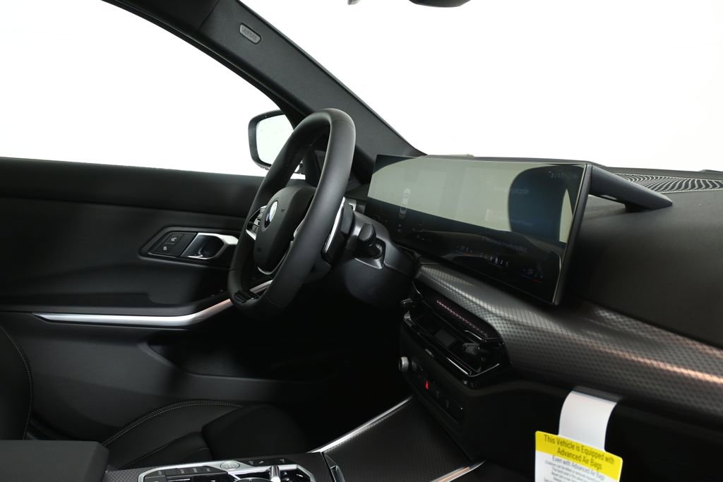 Used 2026 BMW 330i xDrive Sedan w/ Premium Package image 31