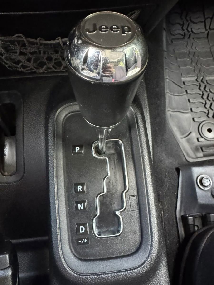 Used 2014 Jeep Wrangler Unlimited Sport w/ Quick Order Package 24S AWD/4WD image 29