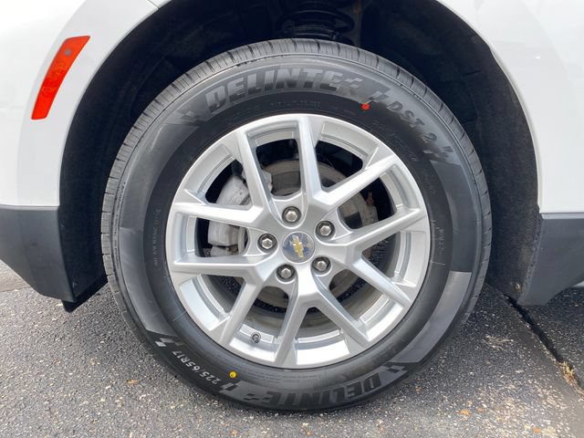 Used 2022 Chevrolet Equinox LS w/ Driver Confidence II Package AWD/4WD image 22