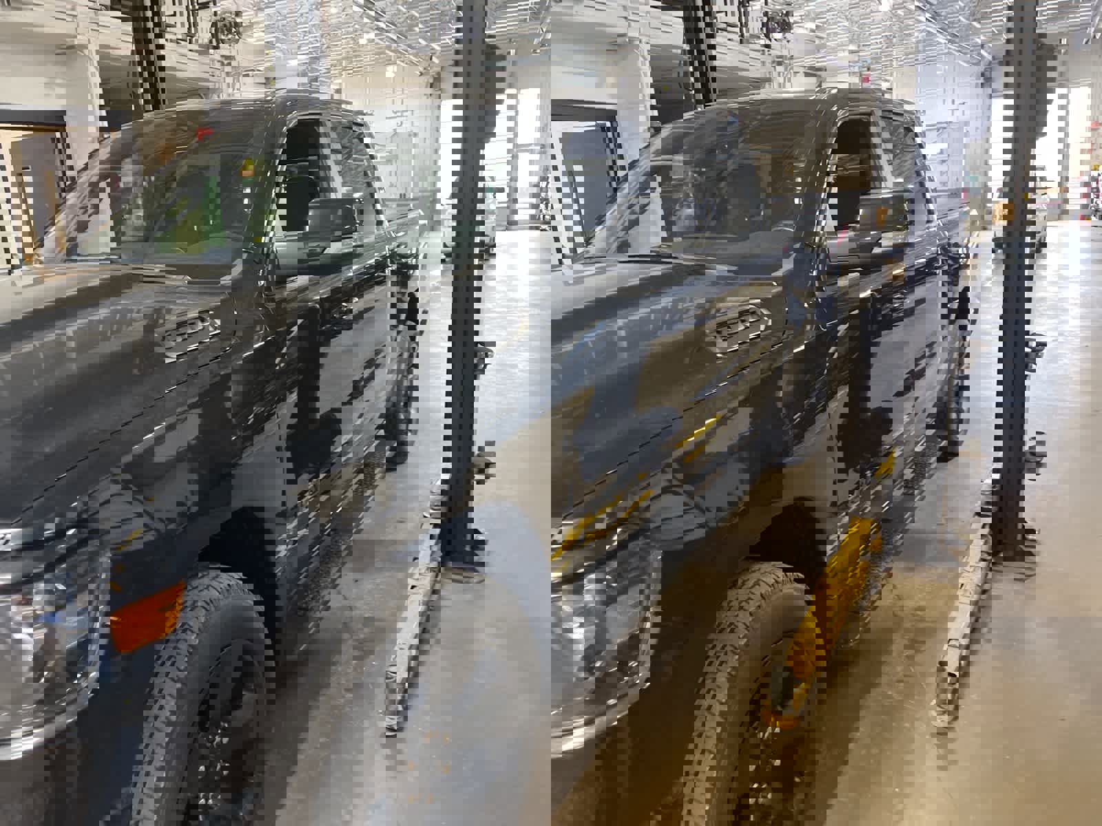 Used 2019 RAM 1500 Big Horn image 4