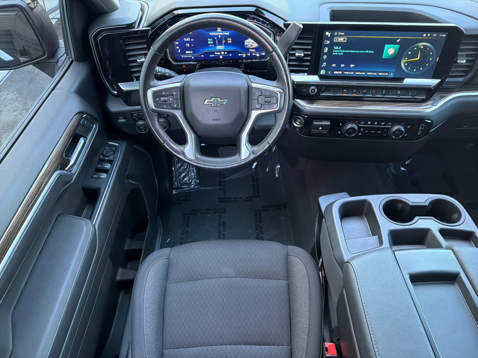 Used 2023 Chevrolet Silverado 1500 RST AWD/4WD image 16