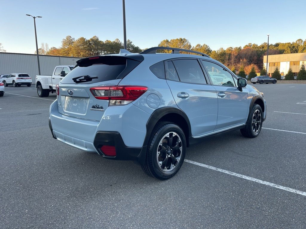 Used 2023 Subaru Crosstrek 2.0i Premium image 5