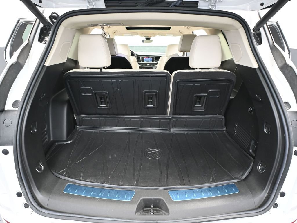 Used 2022 Buick Enclave Avenir w/ Avenir Technology Package image 47