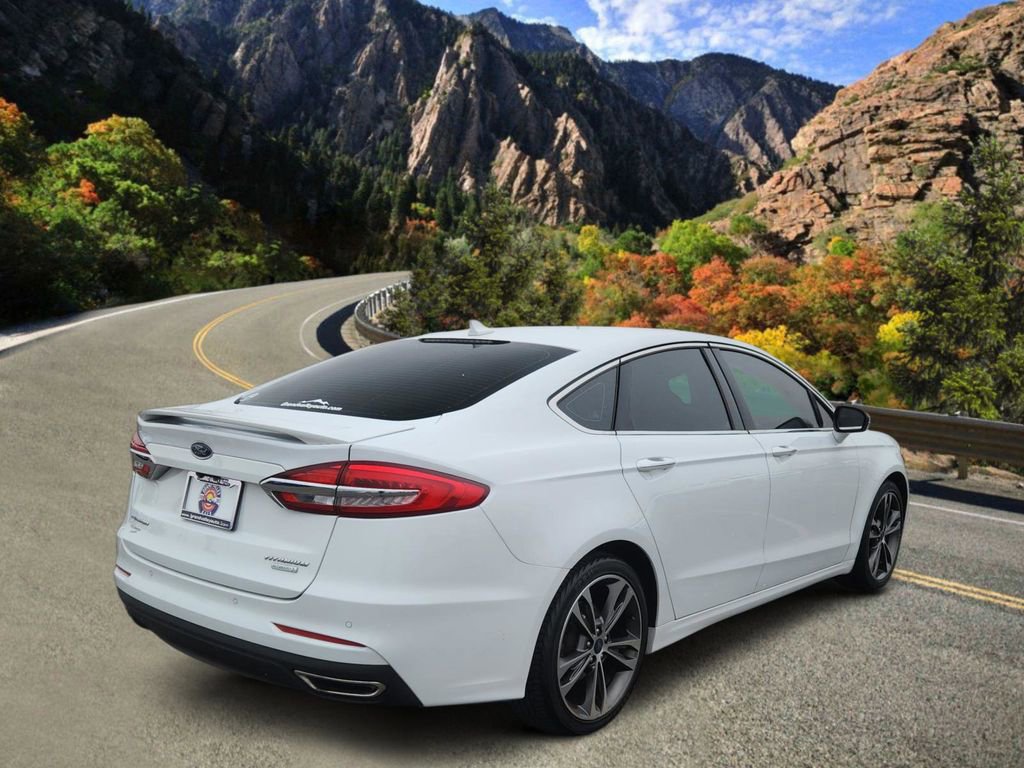 Used 2019 Ford Fusion Titanium image 3
