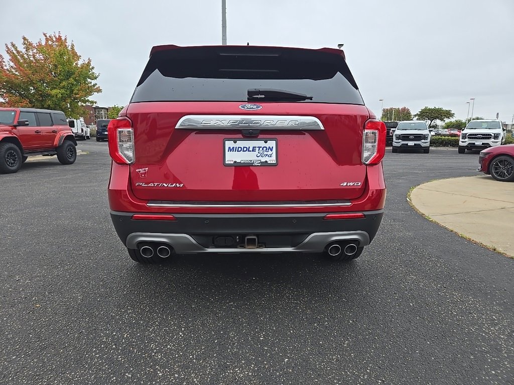 Certified 2022 Ford Explorer Platinum w/ Equipment Group 601A image 8