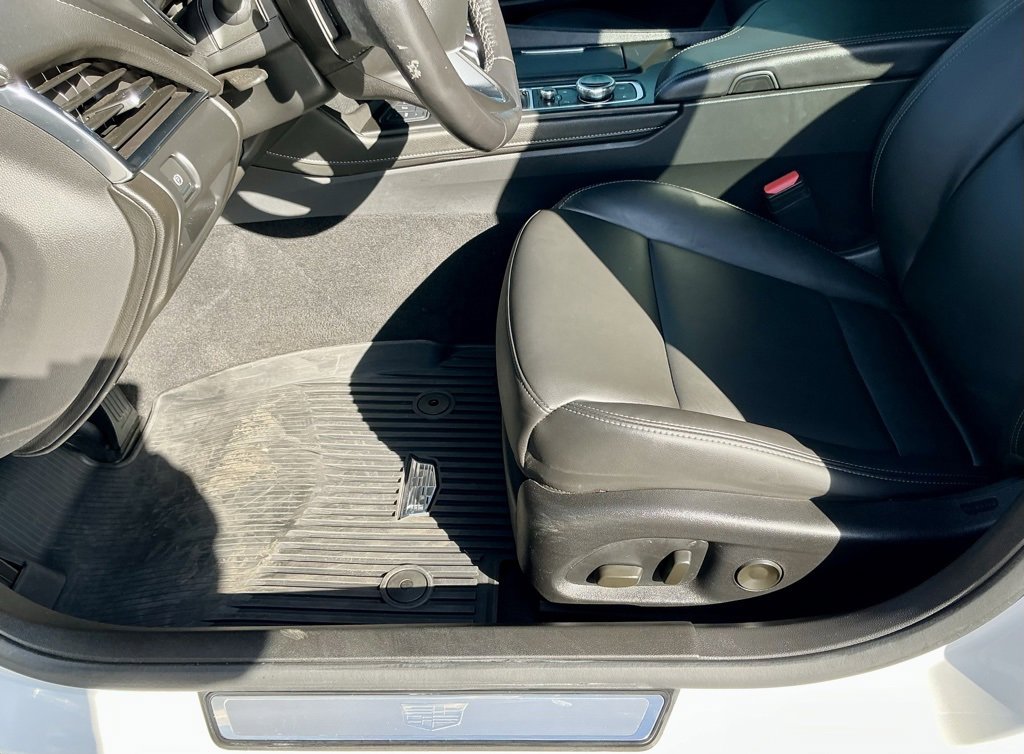 Used 2022 Cadillac CT5 Luxury w/ Sun And Sound Package image 39