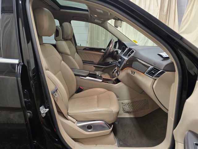 Used 2013 Mercedes-Benz GL 320 BlueTEC 4MATIC image 35