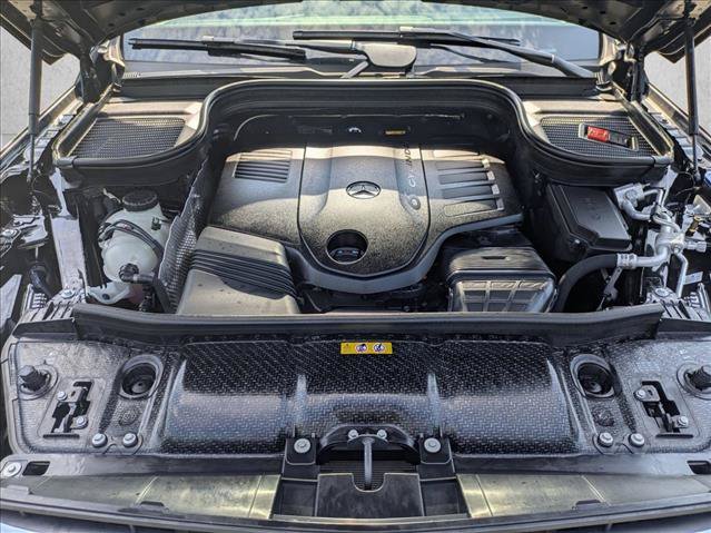 Used 2025 Mercedes-Benz GLS 450 4MATIC image 25