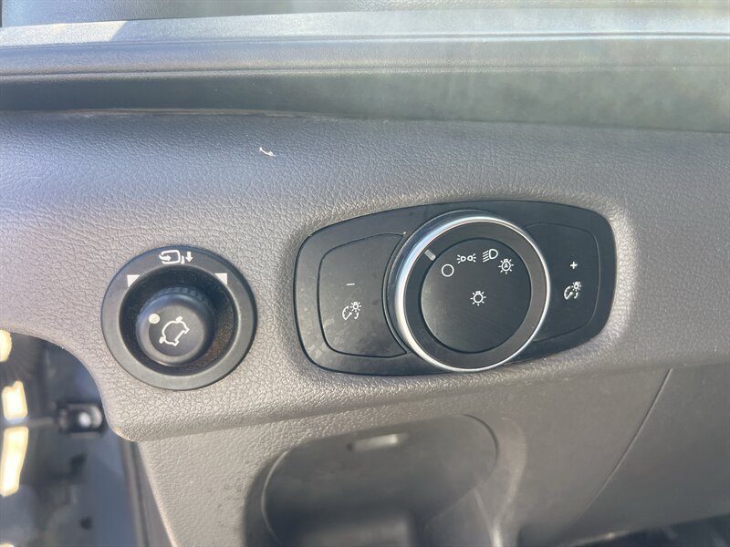 Used 2020 Ford Transit 250 148 High Roof Extended RWD image 17