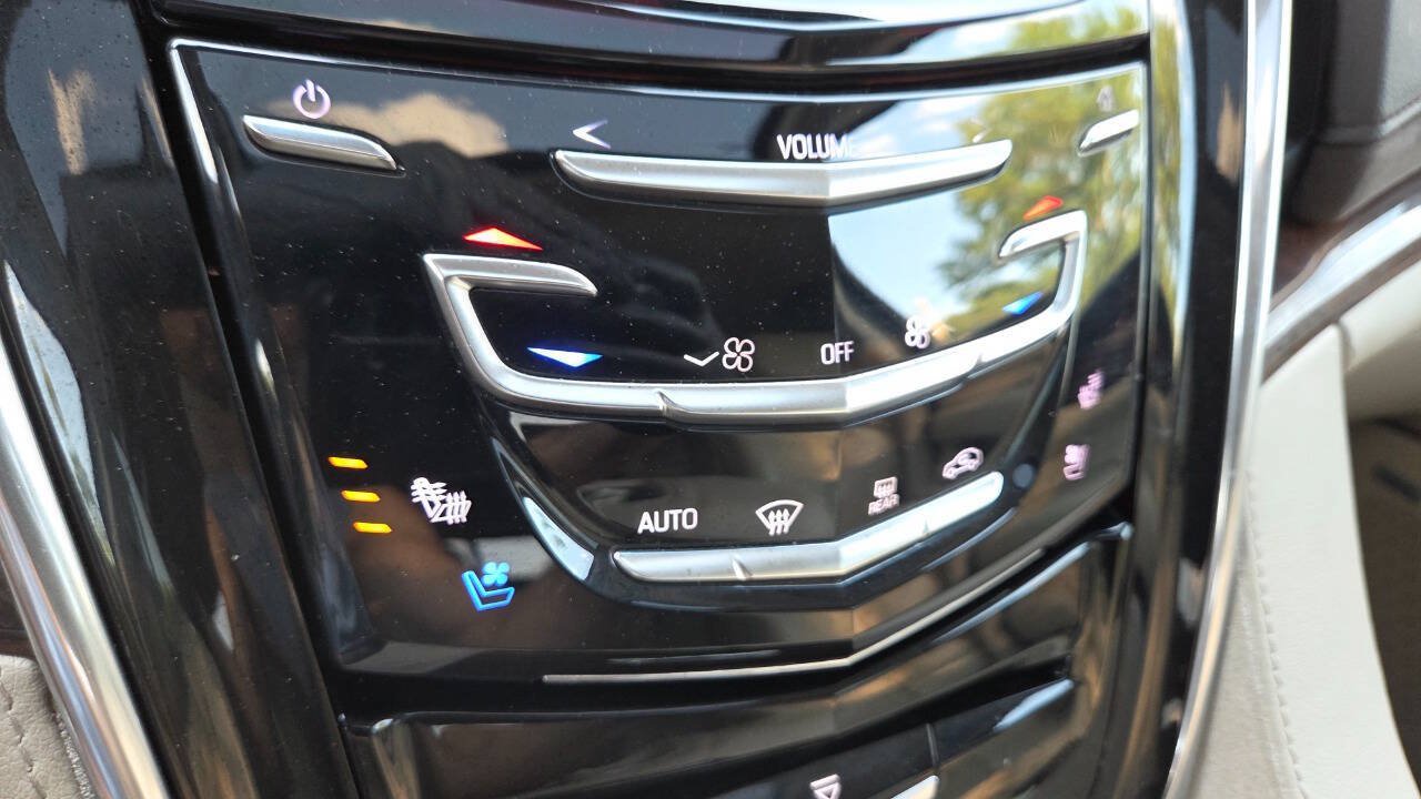 Used 2017 Cadillac Escalade Luxury AWD/4WD image 62