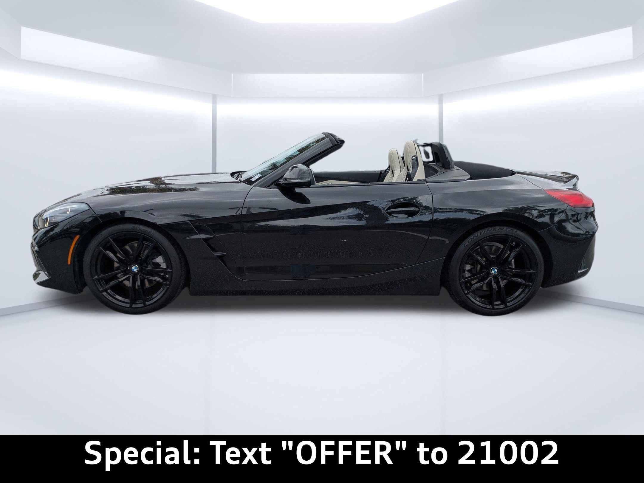 Used 2024 BMW Z4 sDrive30i w/ Shadowloine Package RWD image 6