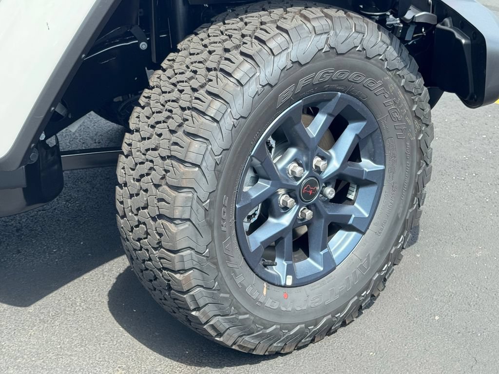 New 2026 Jeep Wrangler Unlimited Sport w/ Dual Top Group AWD/4WD image 10
