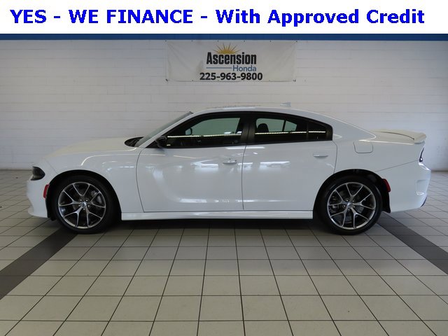 Used 2023 Dodge Charger GT image 3