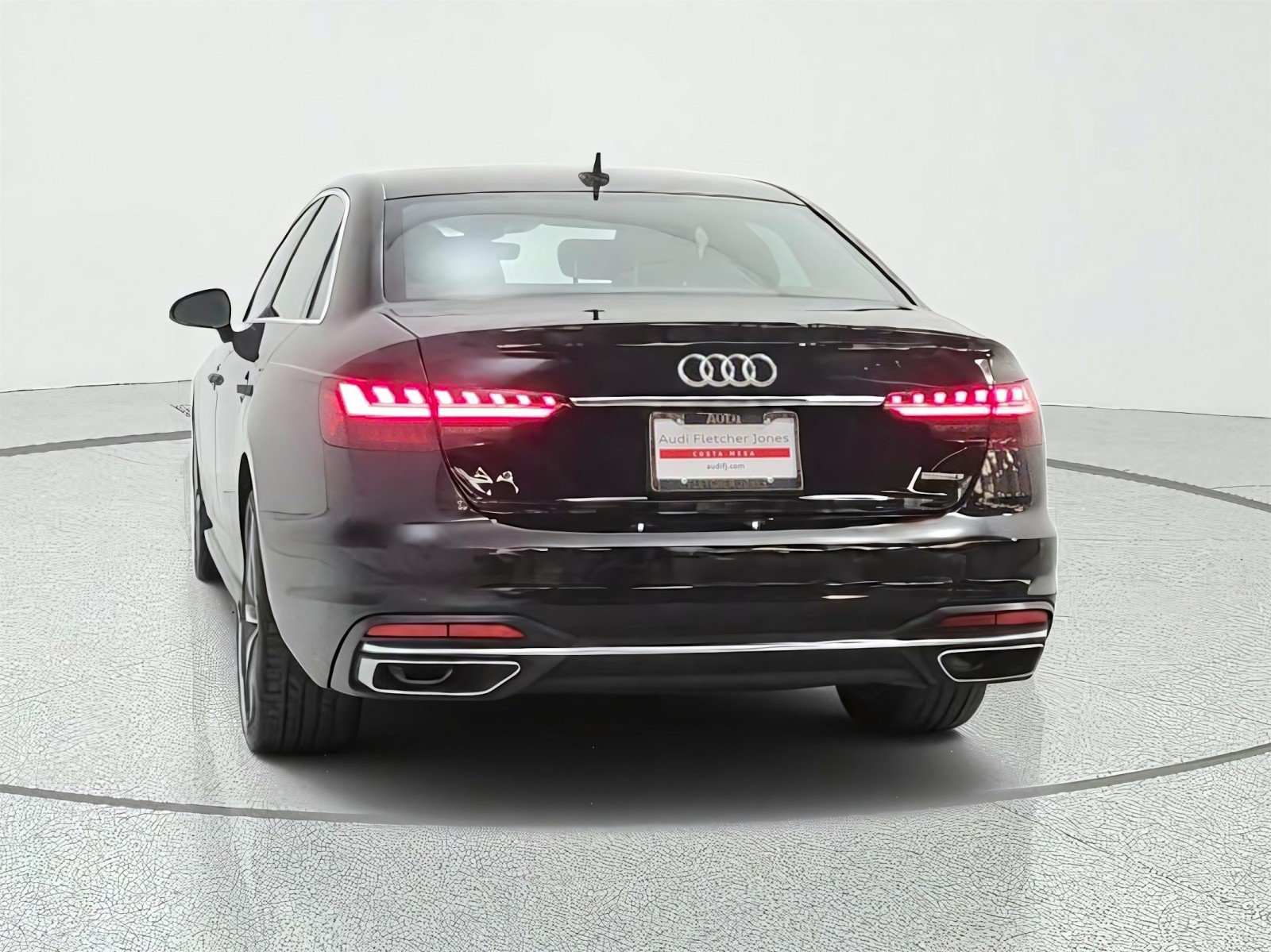 Used 2023 Audi A4 2.0T Premium w/ Convenience Package AWD/4WD image 6
