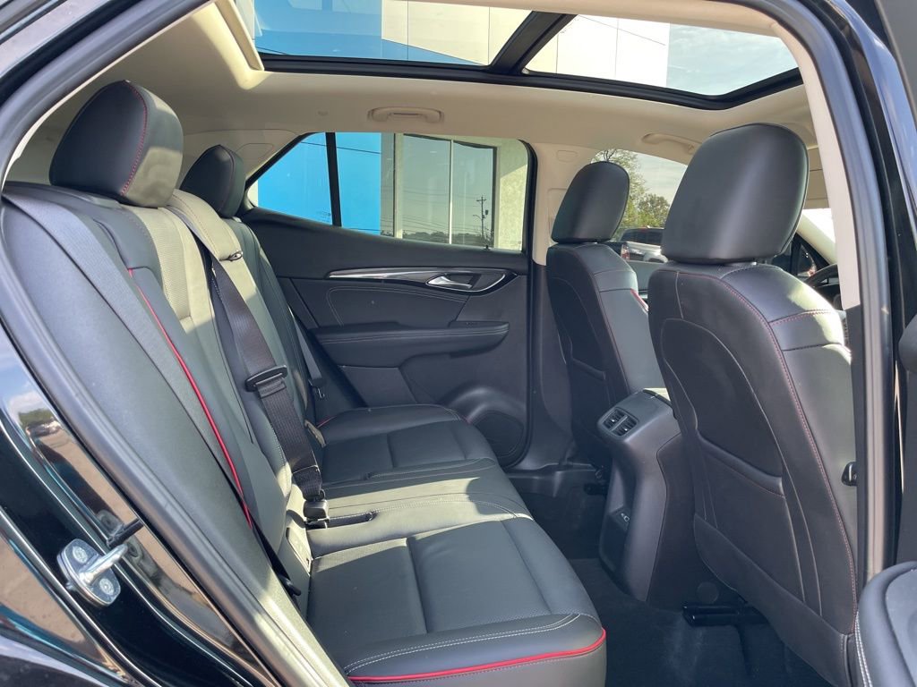 Used 2022 Buick Envision Essence w/ Sport Touring Package image 15