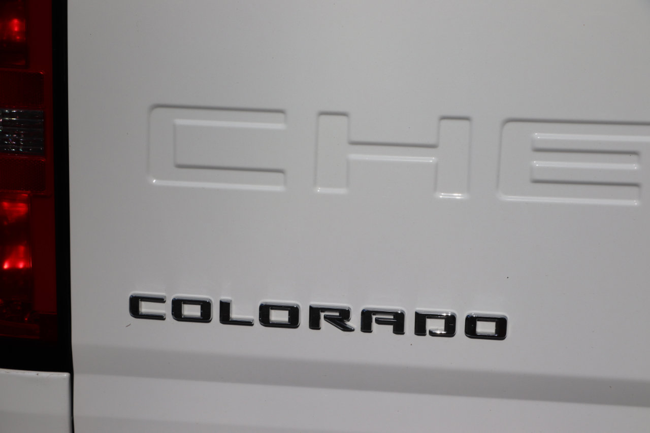 Used 2021 Chevrolet Colorado W/T w/ WT Convenience Package image 5