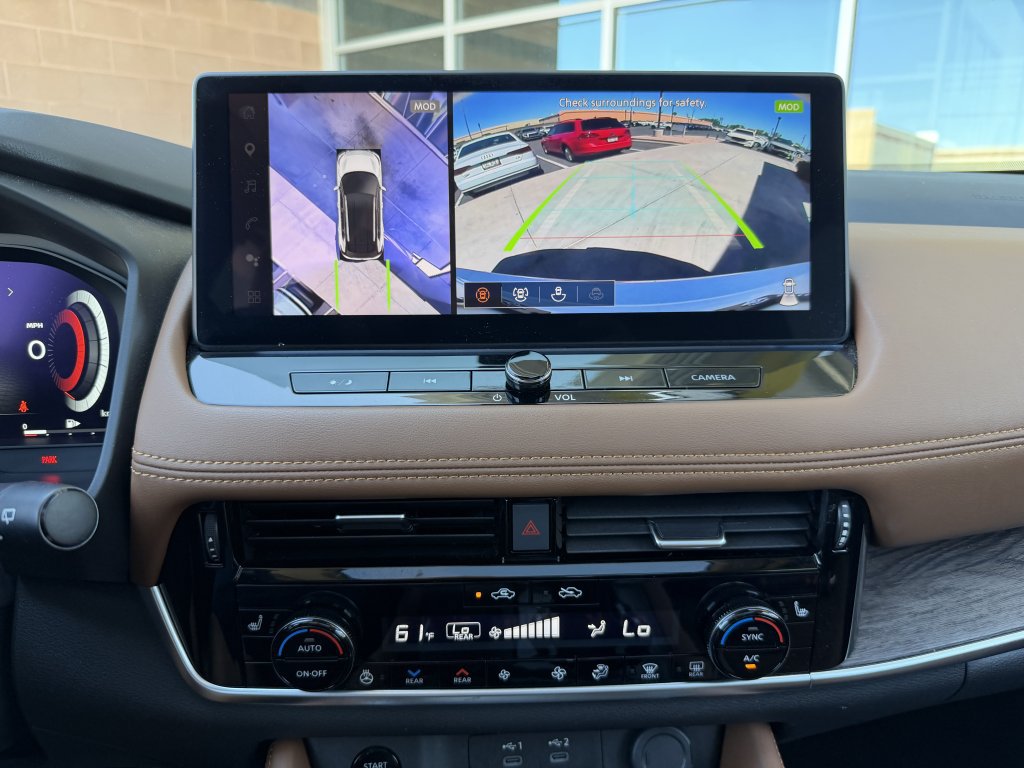 Used 2025 Nissan Rogue Platinum w/ Tech Package FWD image 20