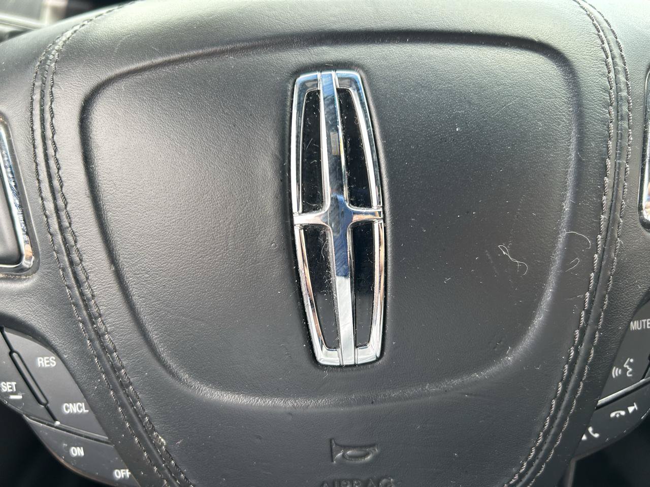 Used 2017 Lincoln MKZ Premiere FWD image 20