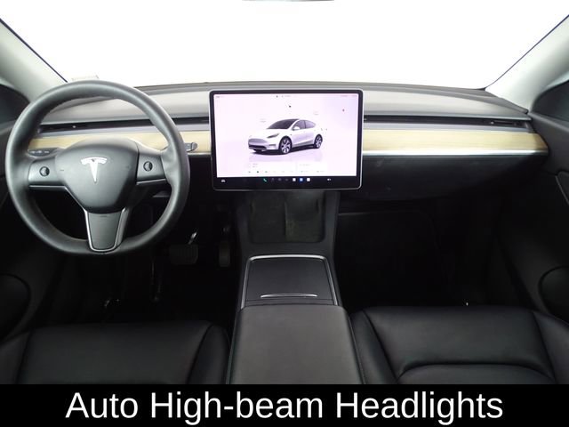 Used 2022 Tesla Model Y Long Range image 27