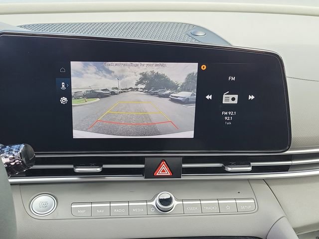 Used 2024 Hyundai Elantra SEL image 28