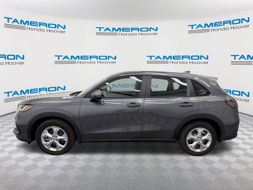 Used 2025 Honda HR-V LX image 2
