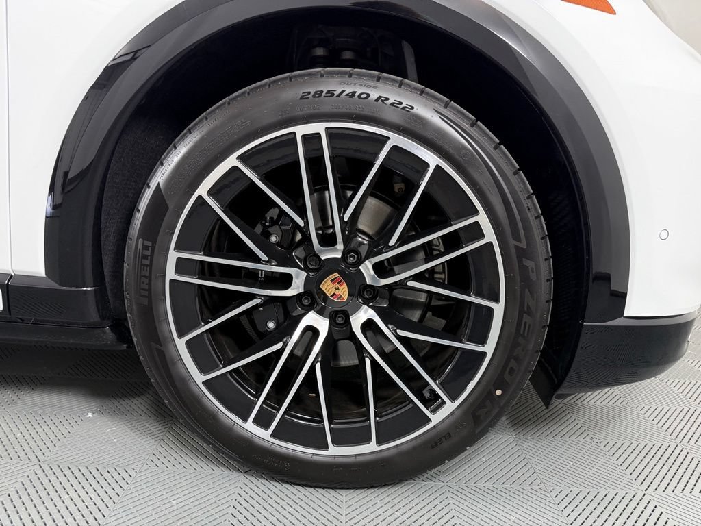 New 2026 Porsche Cayenne Electric AWD/4WD image 11