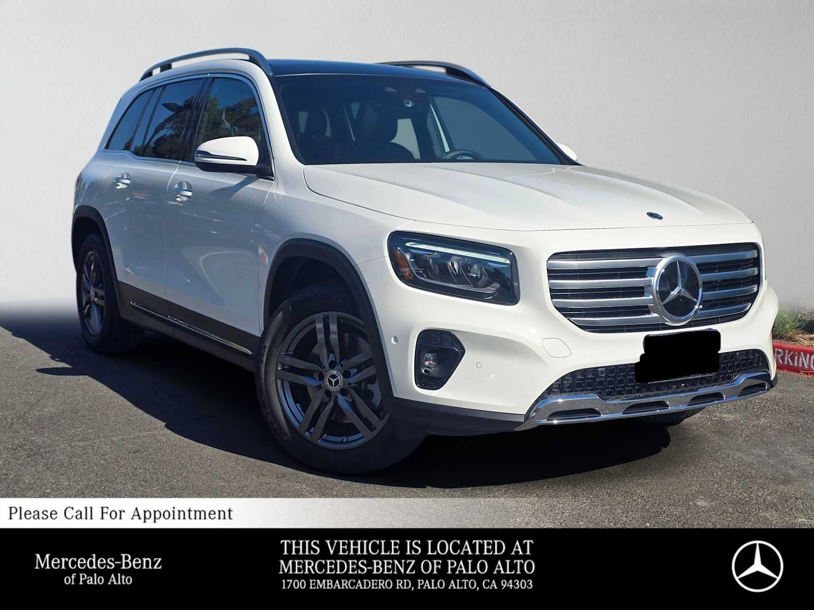 Used 2024 Mercedes-Benz GLB 250 4MATIC image 1