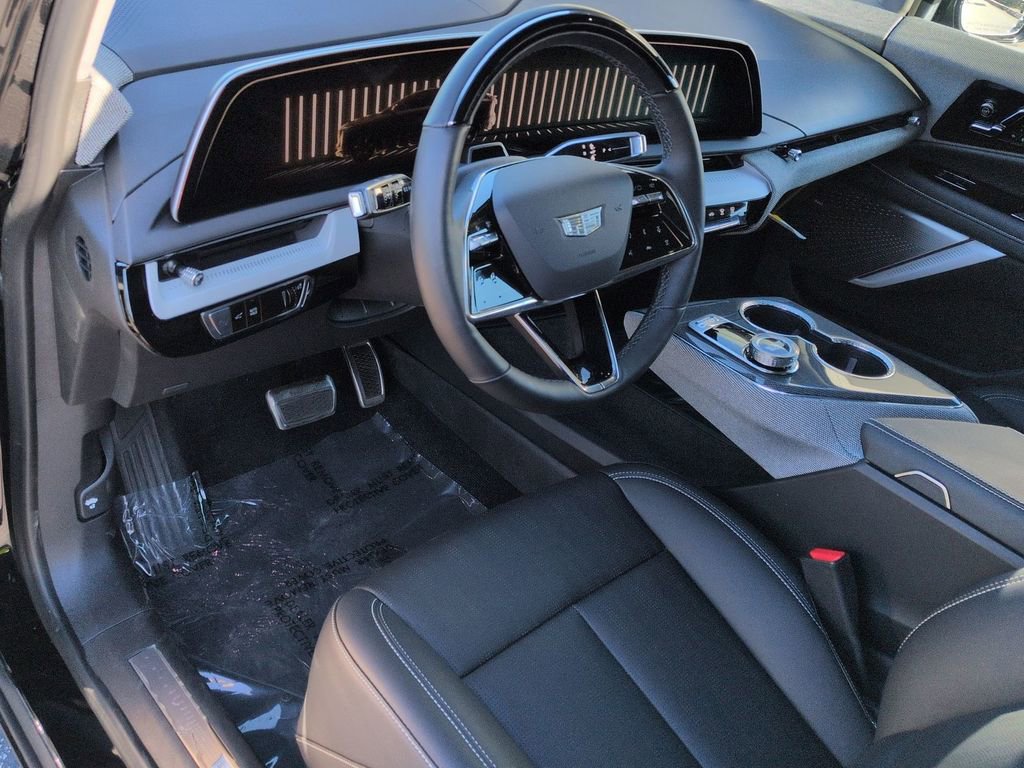 Certified 2026 Cadillac Optiq Sport 2 w/ LPO, Floor Liner Package RWD image 12