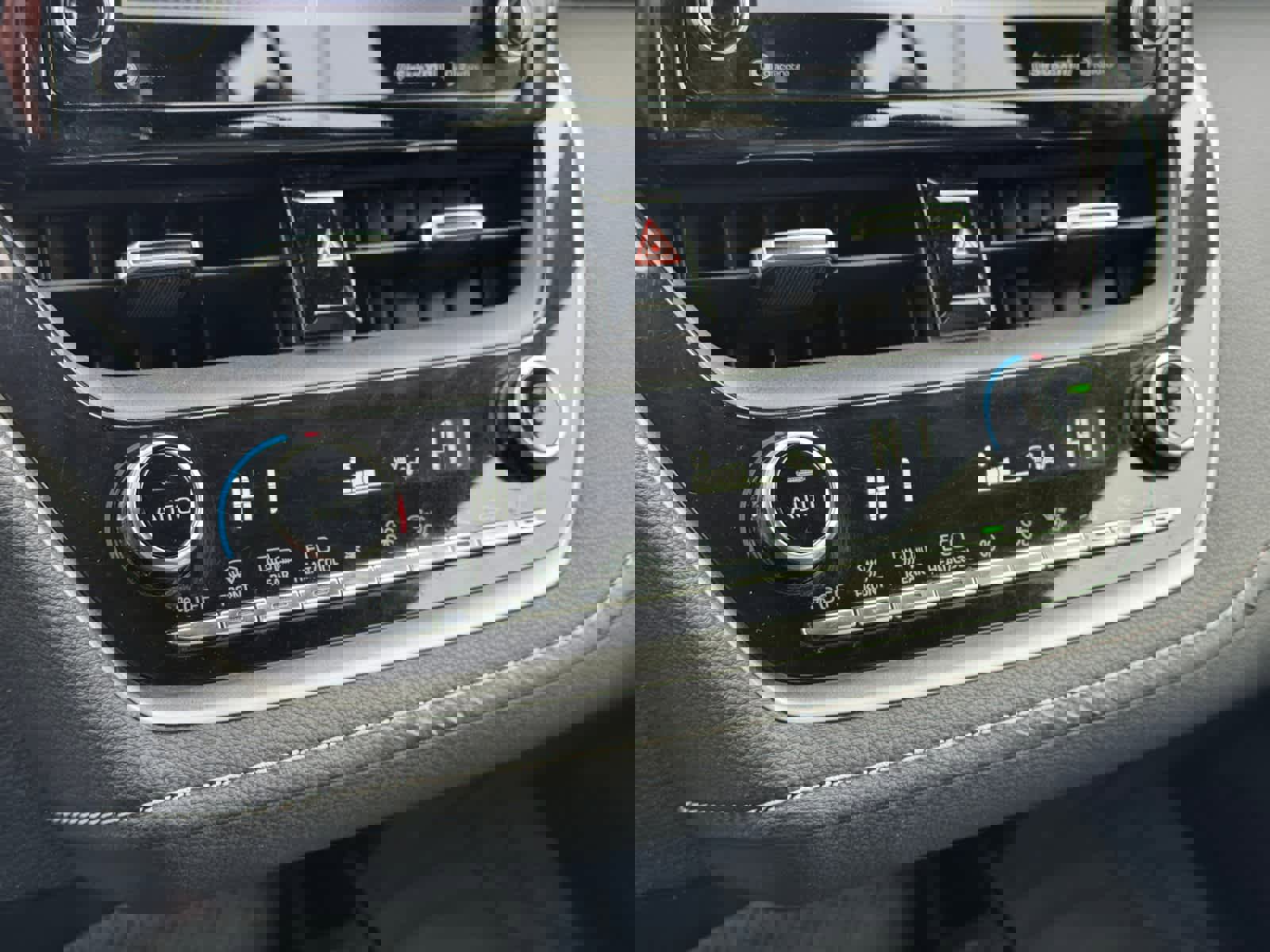 Used 2021 Toyota Corolla XSE w/ Blackout Package (TMS) image 20