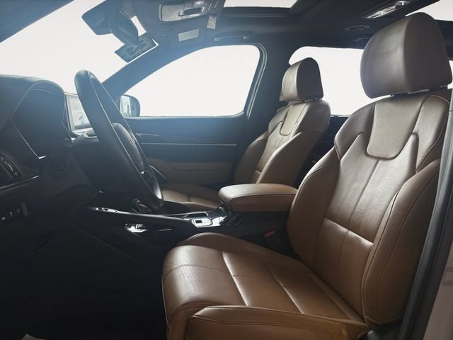 Certified 2022 Kia Telluride SX w/ Nightfall Edition Package AWD/4WD image 7
