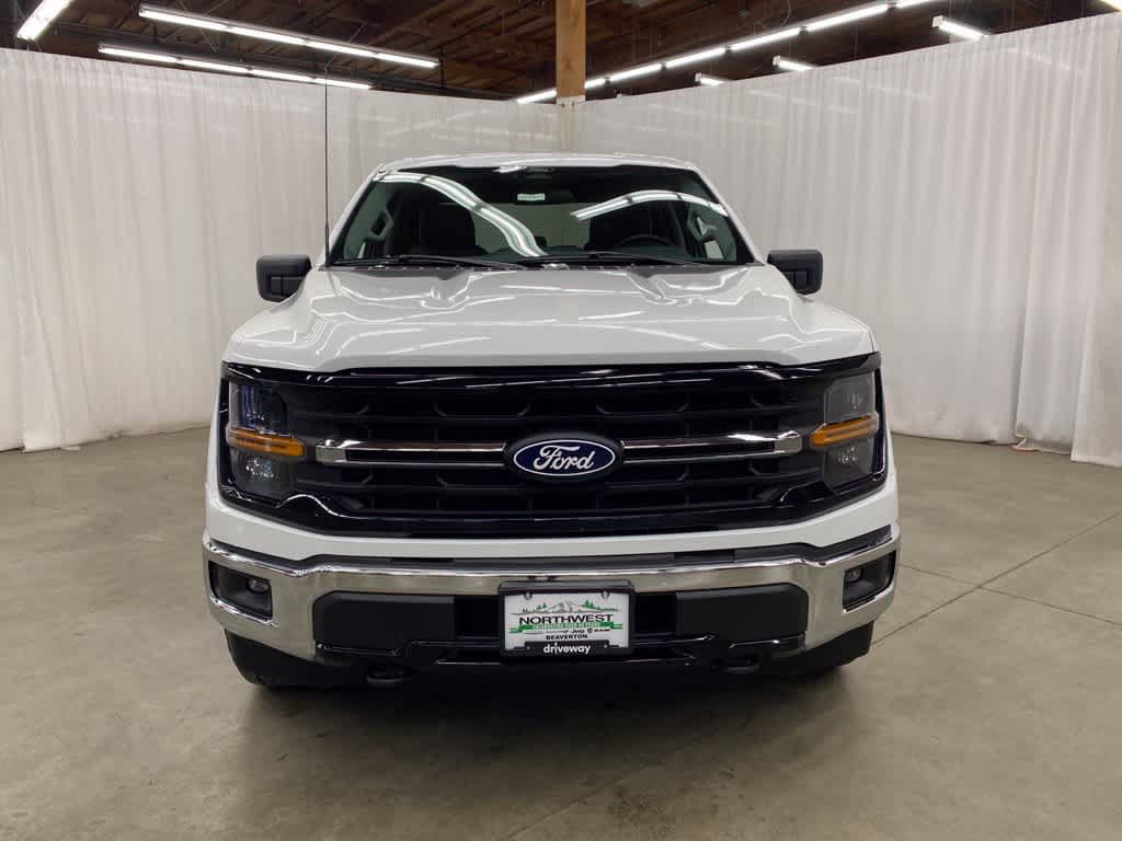 Used 2025 Ford F150 XLT w/ Equipment Group 301A Standard AWD/4WD image 9