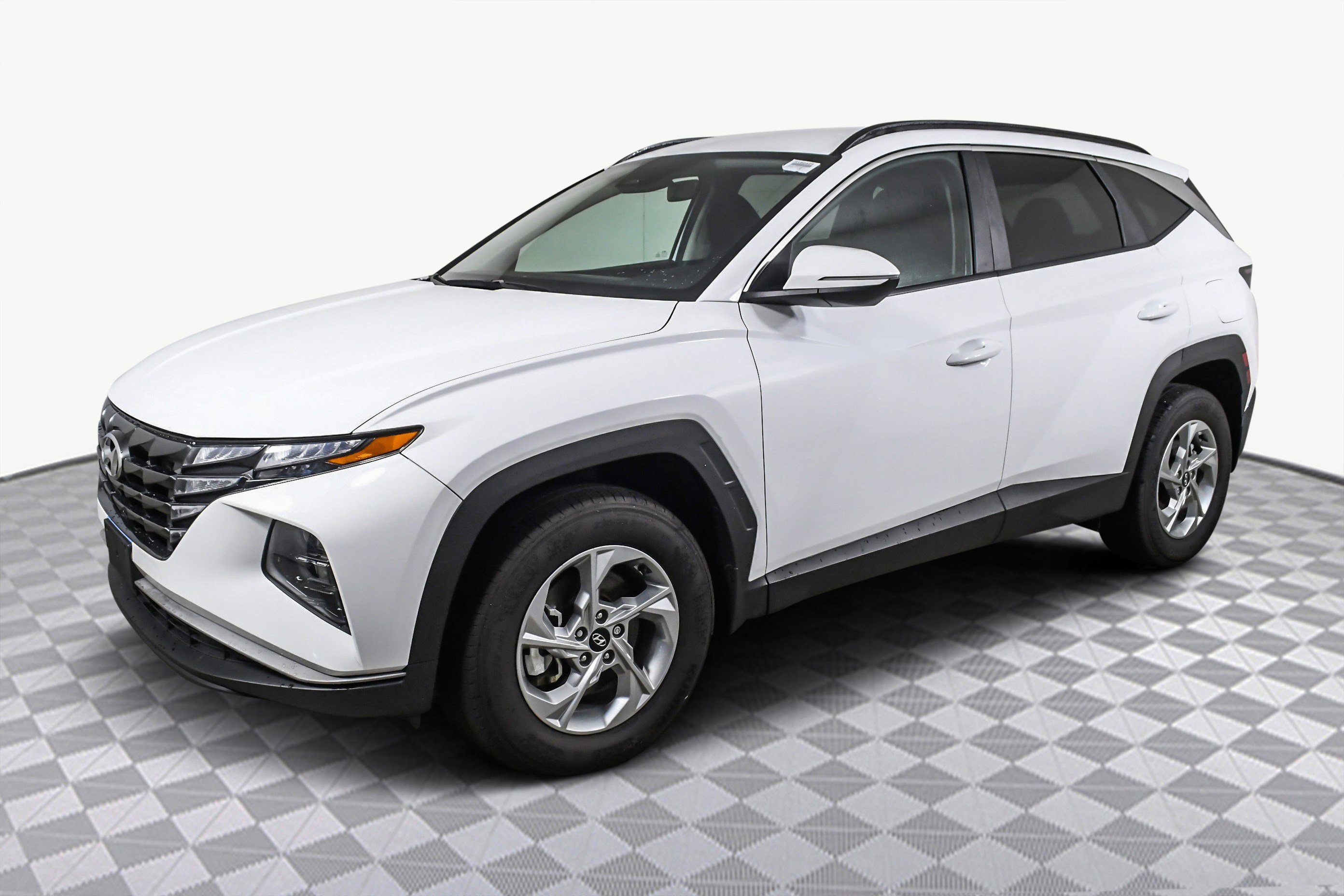 Used 2023 Hyundai Tucson SEL image 4