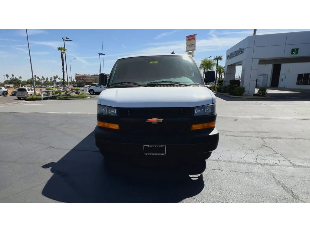 New 2025 Chevrolet Express 2500 w/ Driver Convenience Package image 4