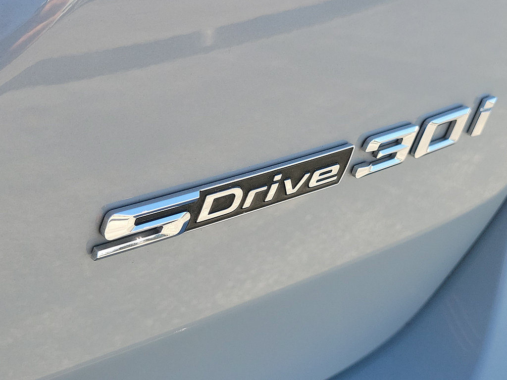 Used 2024 BMW X3 sDrive30i w/ M Sport Package RWD image 8