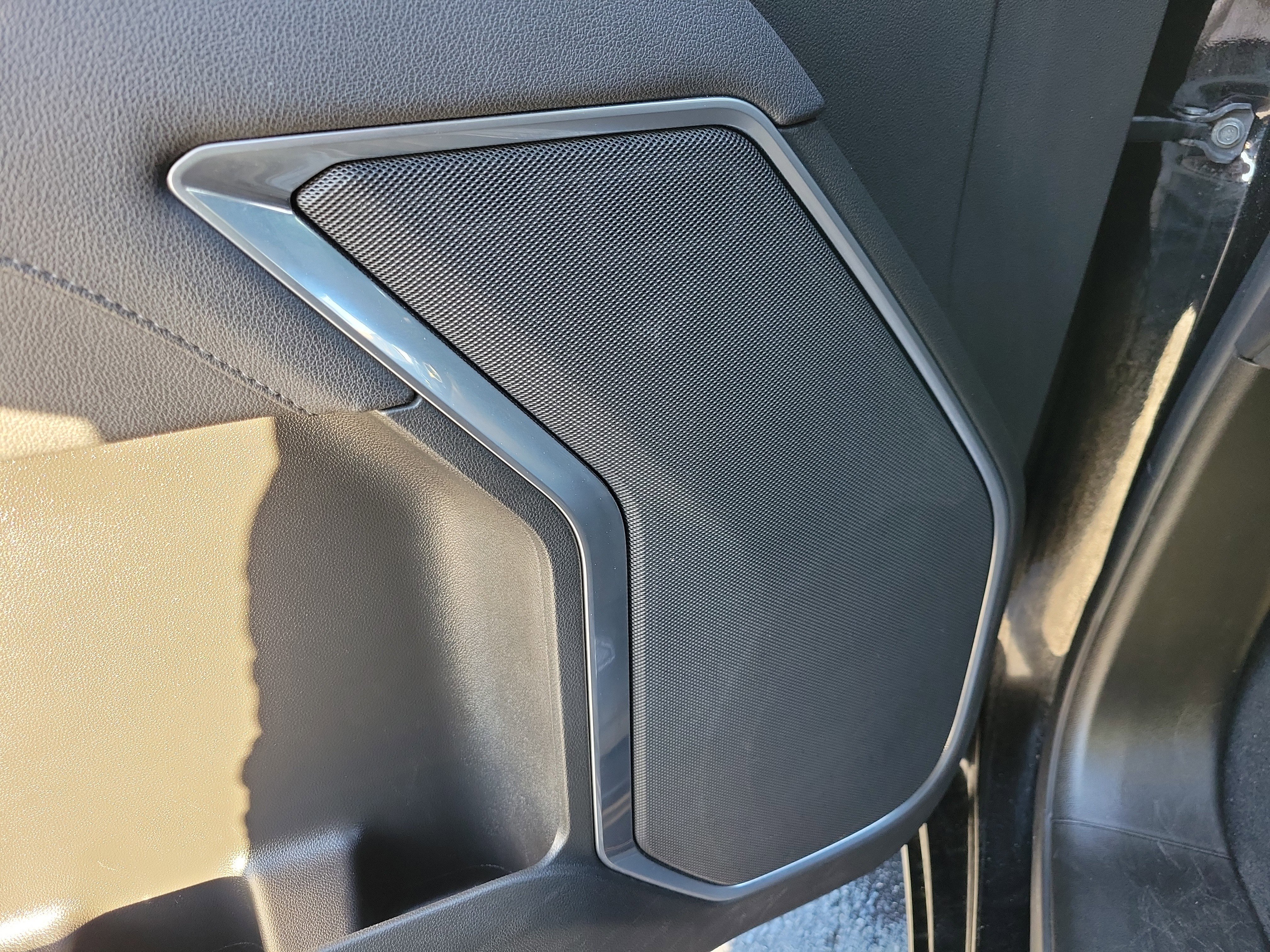 Used 2025 GMC Sierra 1500 SLT RWD image 21