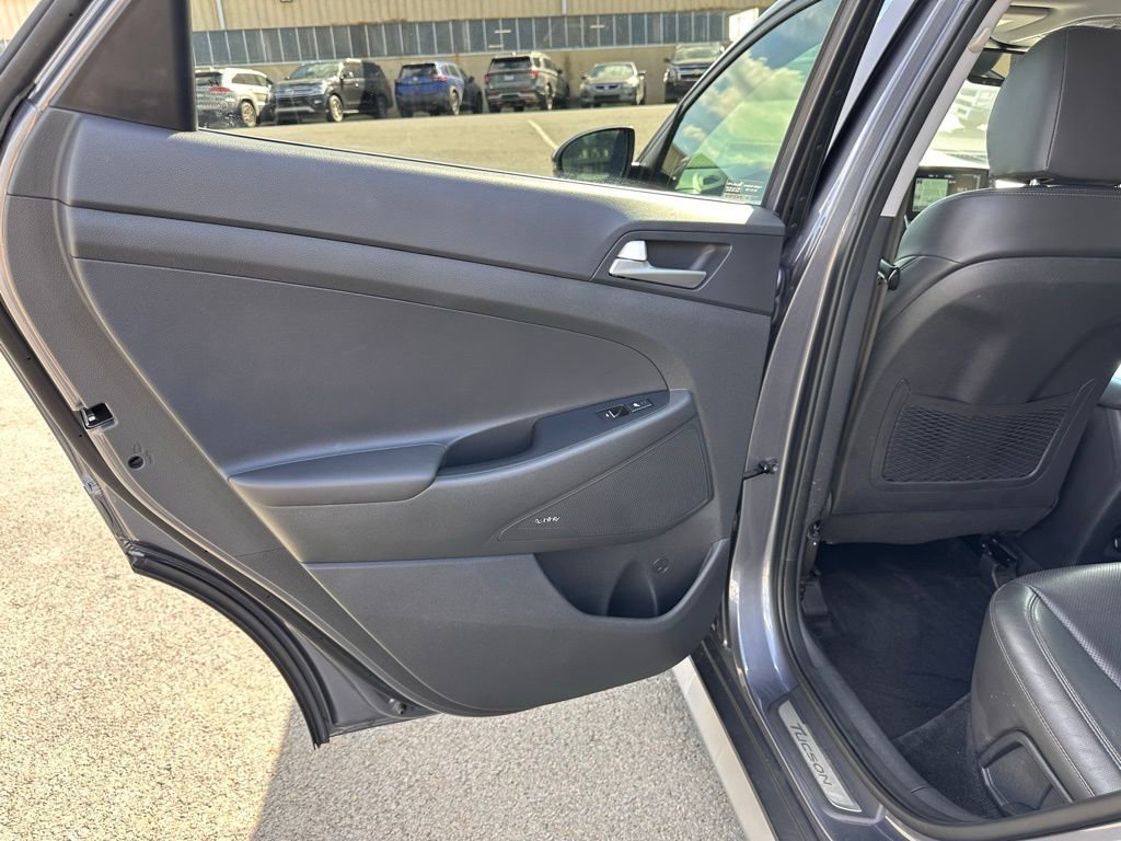Used 2021 Hyundai Tucson Ultimate w/ Cargo Package image 24