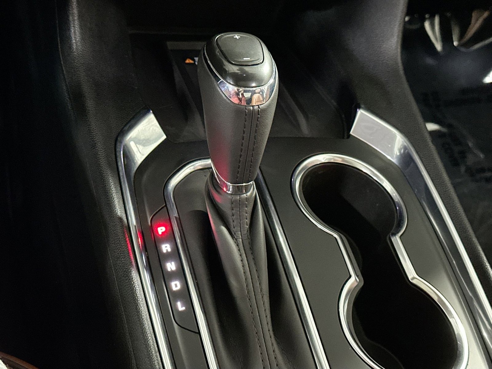 Used 2019 Chevrolet Traverse High Country image 32