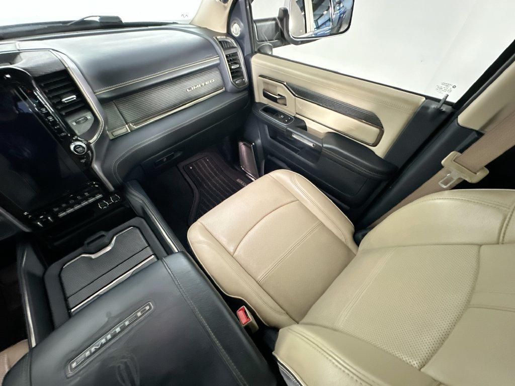 Used 2022 RAM 2500 Limited AWD/4WD image 11