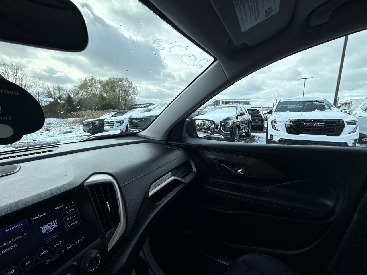 Used 2023 GMC Terrain Denali w/ Denali Premium Package image 11