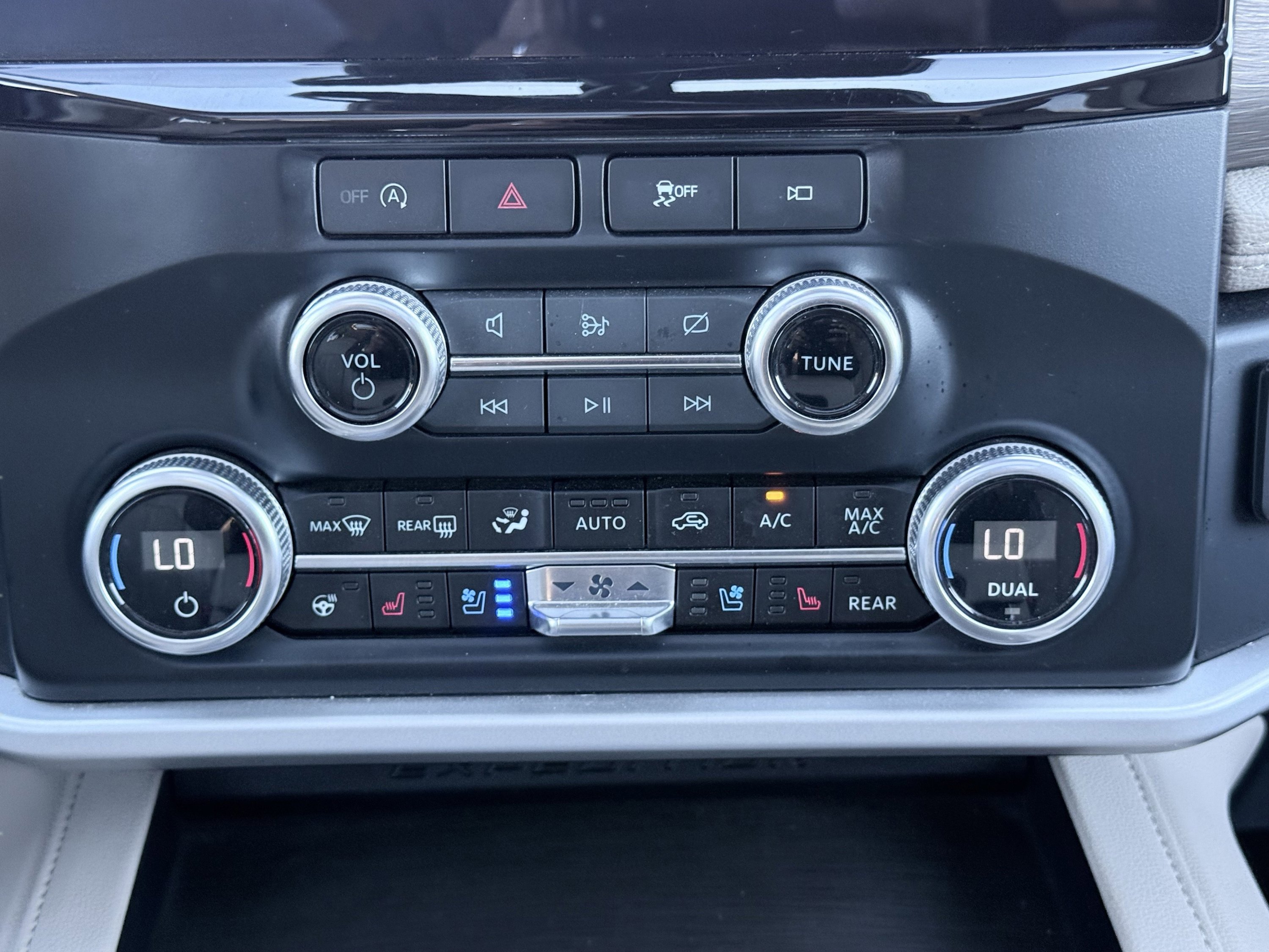Used 2024 Ford Expedition Max Limited image 68