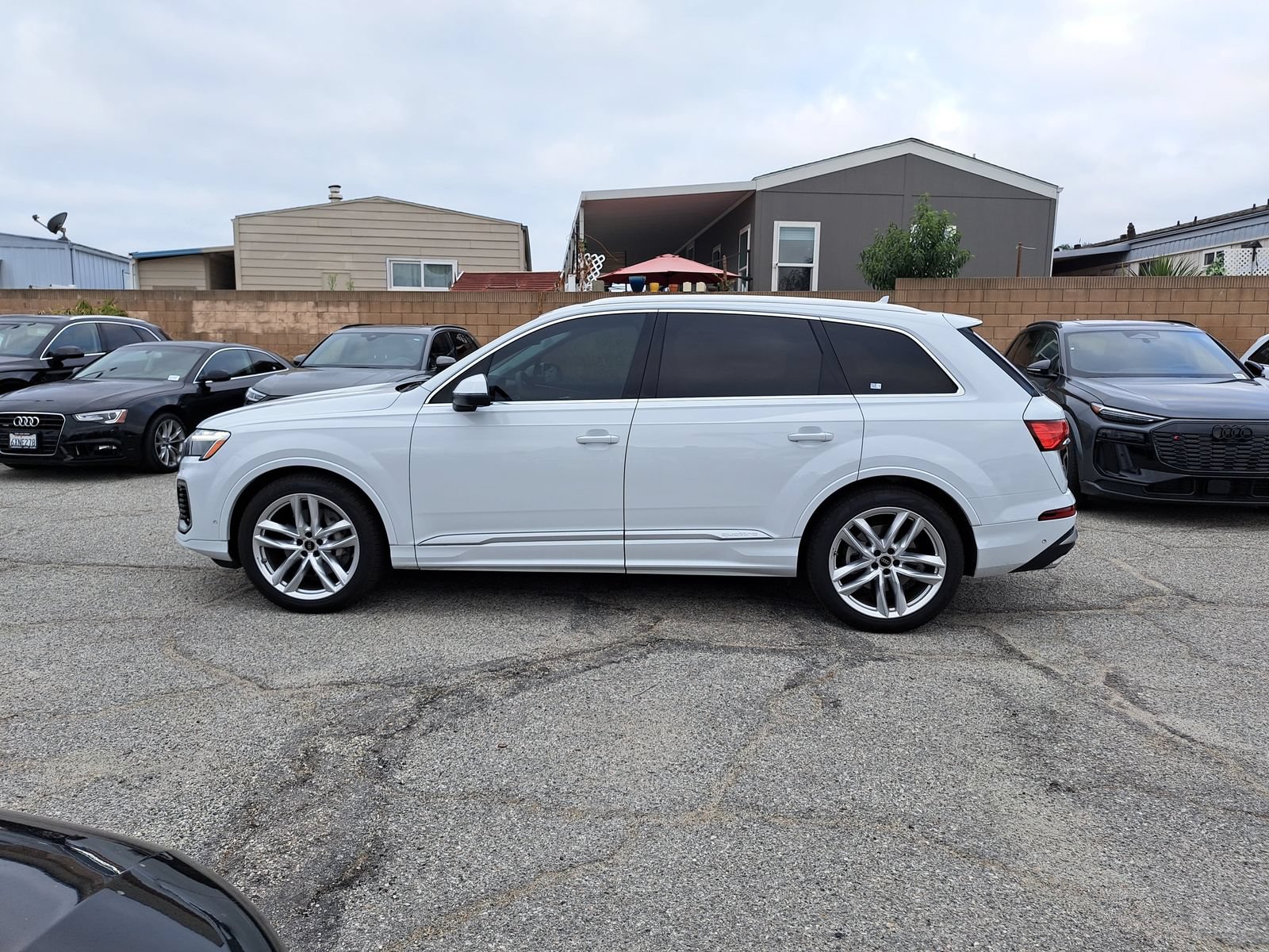 Used 2025 Audi Q7 3.0T Premium Plus AWD/4WD image 8